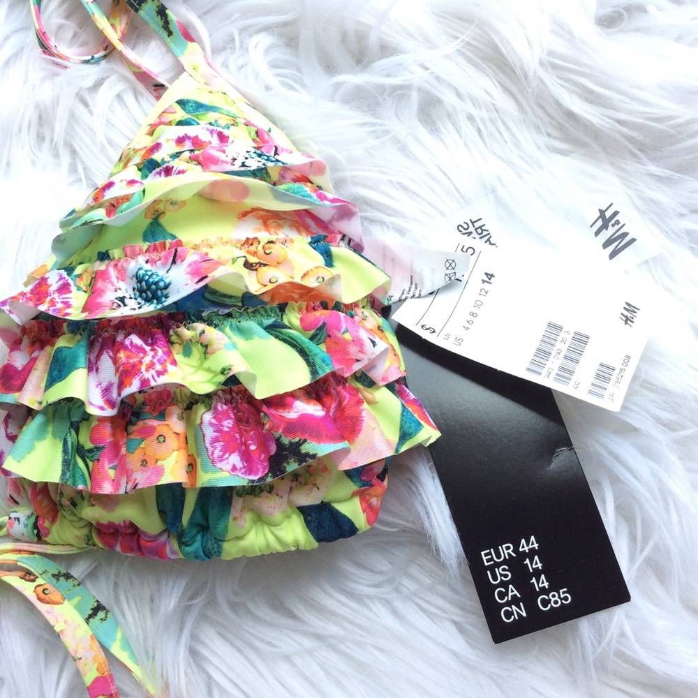NWT H&M Ruffle Bikini Top - Picture 4 of 4